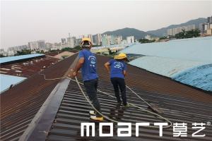 彩鋼瓦屋面出現漏水和生銹，該如何修復翻新？