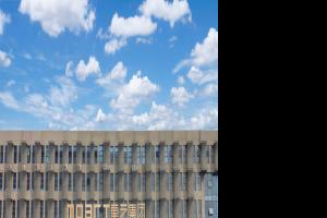 有沒有彩鋼瓦翻新的專業施工隊